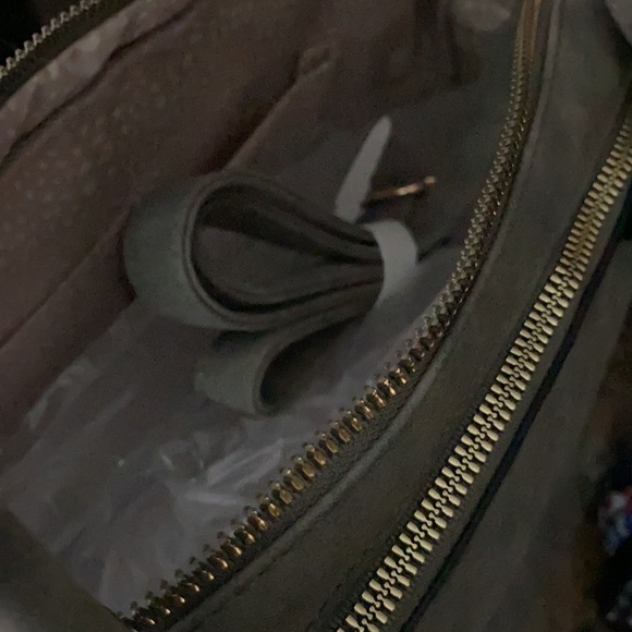 Bags - Picture 4 of 7